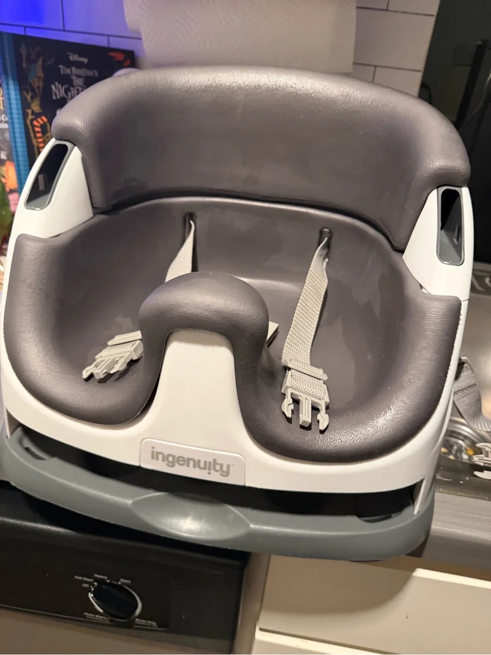 Ingenuity Baby Base 2-in-1 Booster Feeding and Floor Seat with Self-Storing Tray